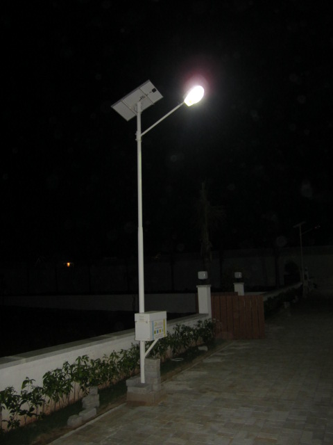 solar-street-light